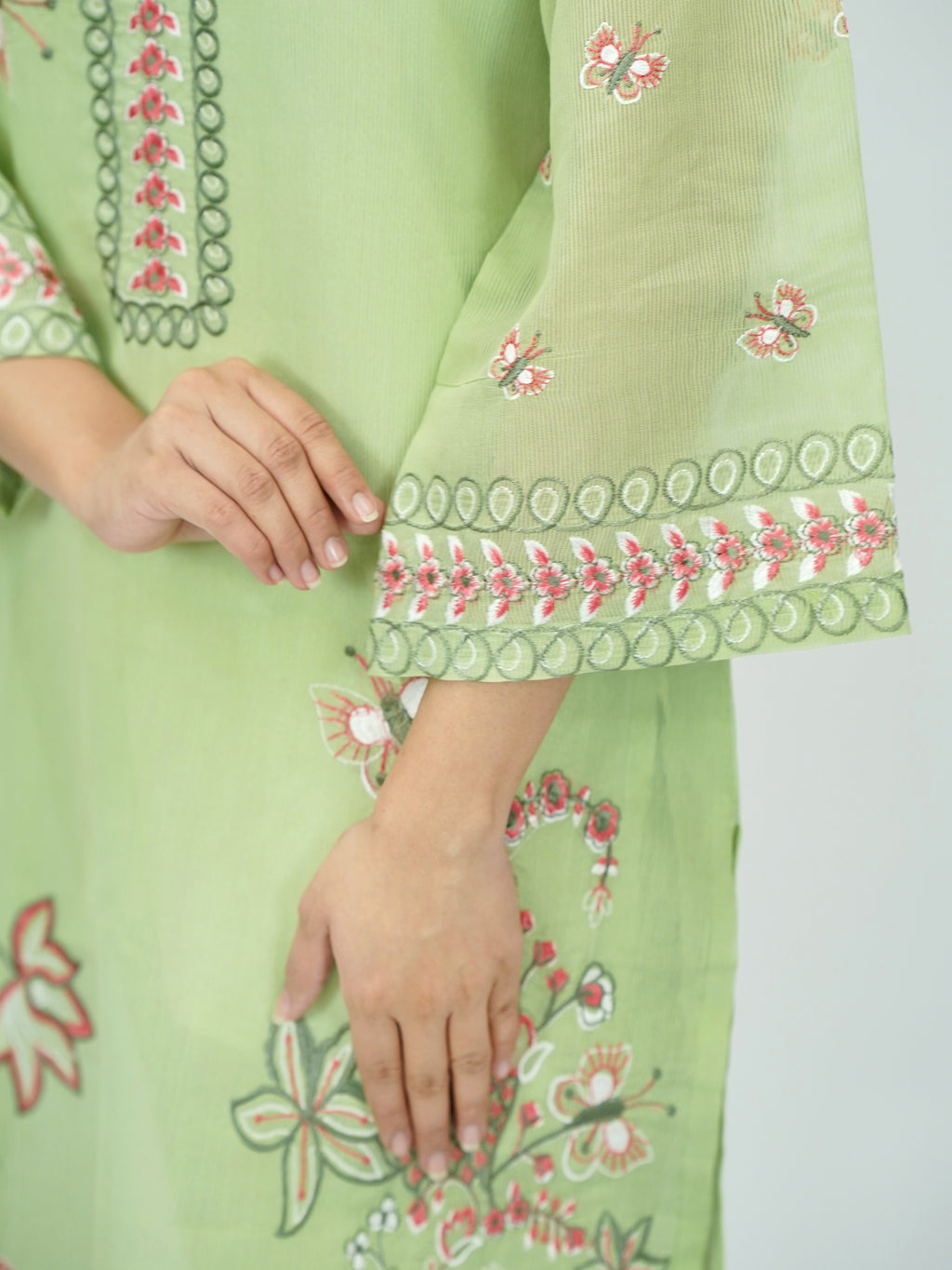 PISTACHIO BUTTERY - 2 PIECE